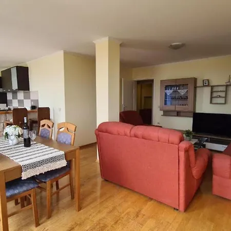 With Two Bathrooms Apartment *