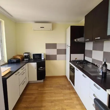 Apartman With Two Bathrooms Orebic
